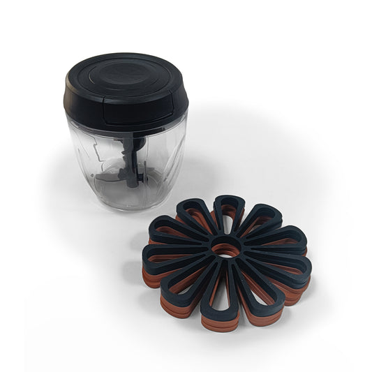 CP05 - PICADORA MANUAL + SALVAMANTELES + RECETARIO