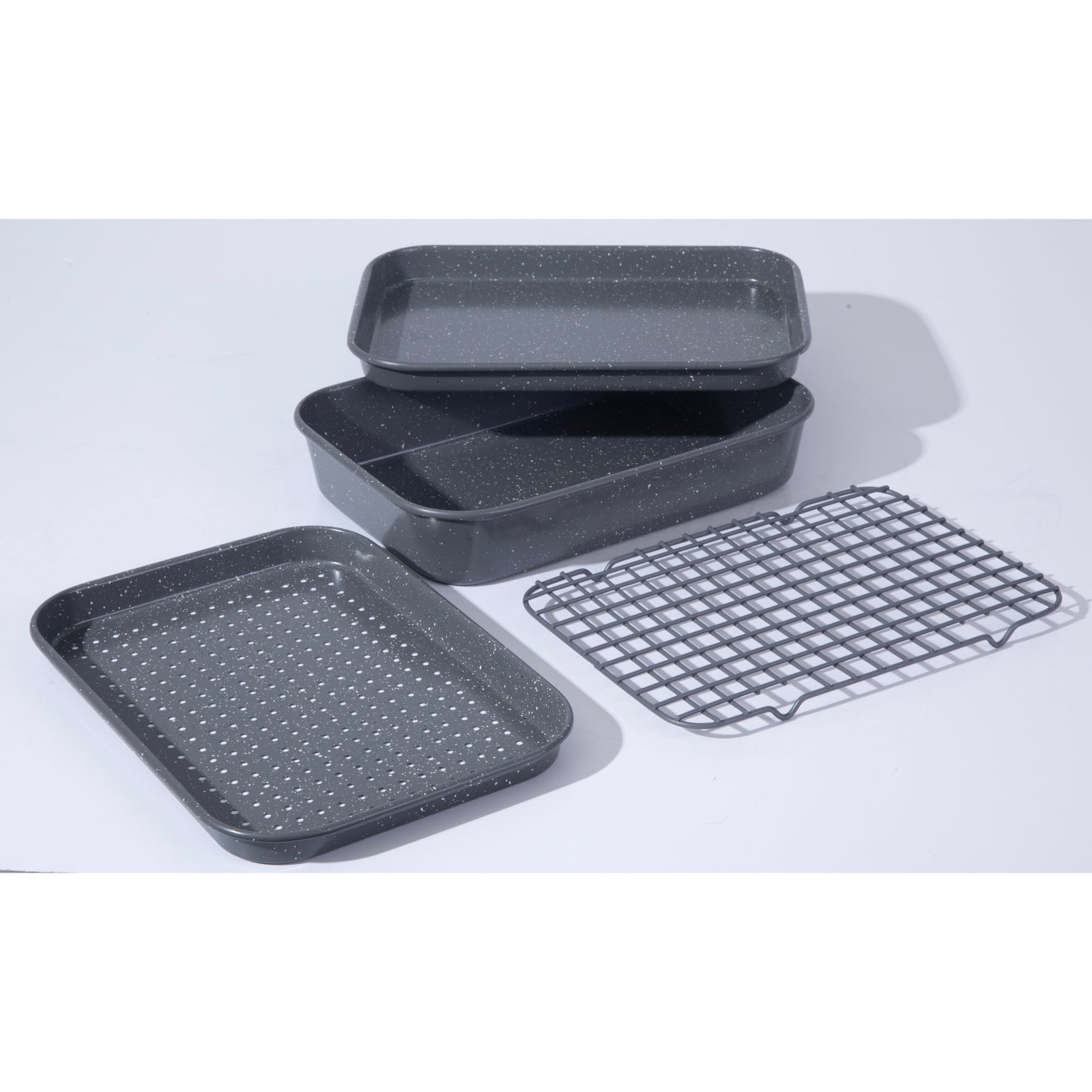 OSTER SET DE BANDEJAS PARA HORNO 4 PIEZAS + RECETARIO